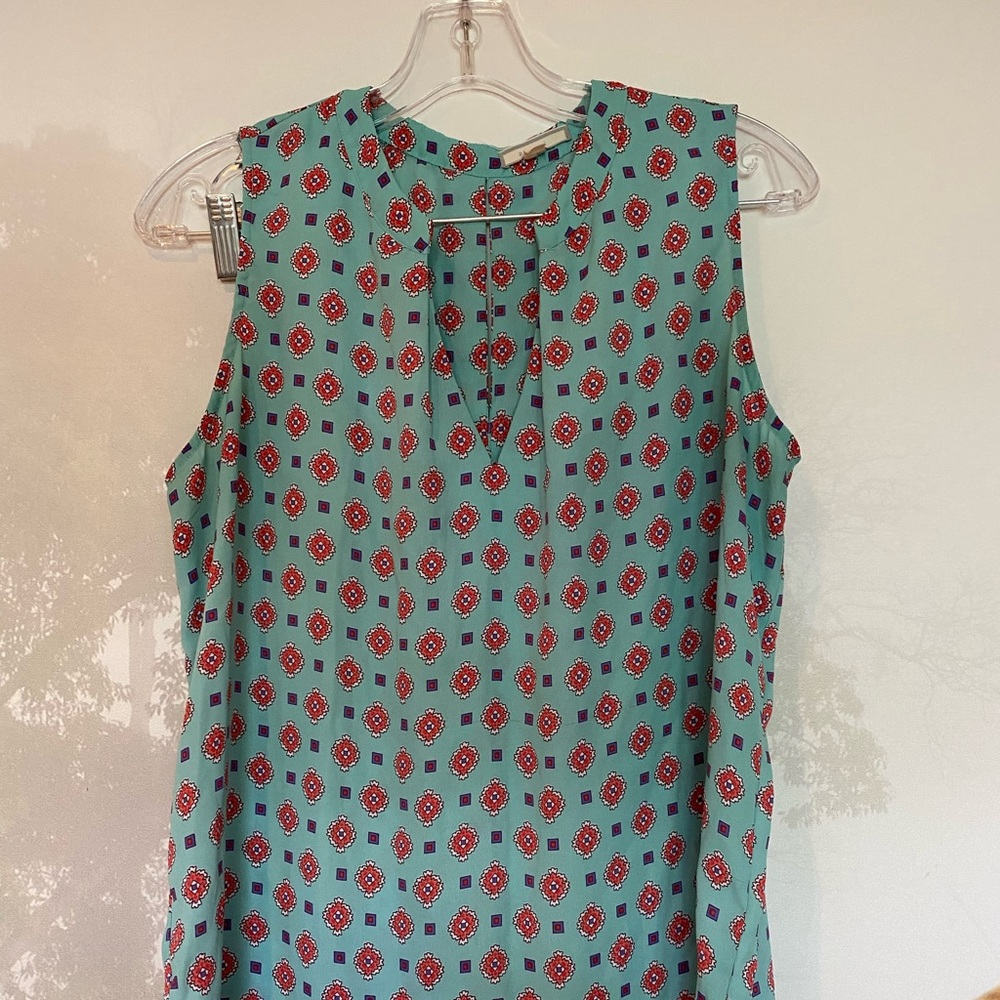 Pleione sleeveless blouse size m